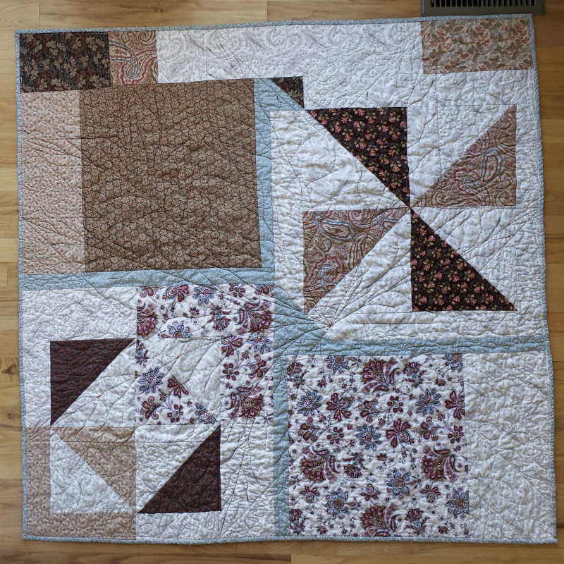 Fall leaf table quilt back Fall leaf table quilt back